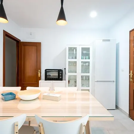 Apartment Pr Plaza De Espana Amplio Apartamento 5d 3b Aparcamiento Incluido