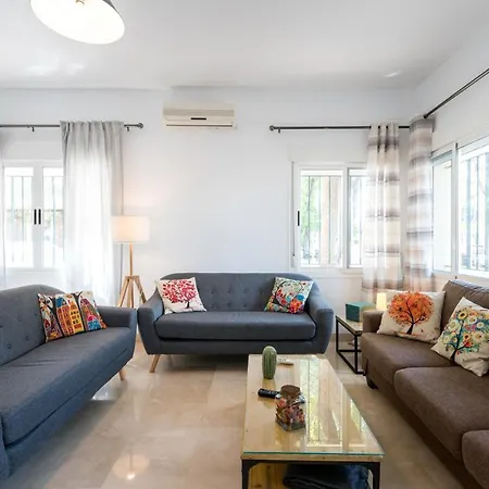 Apartment Pr Plaza De Espana Amplio Apartamento 5d 3b Aparcamiento Incluido