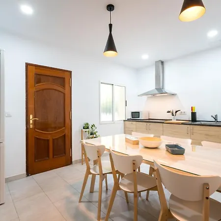 Pr Plaza De Espana Amplio Apartamento 5d 3b Aparcamiento Incluido Apartment