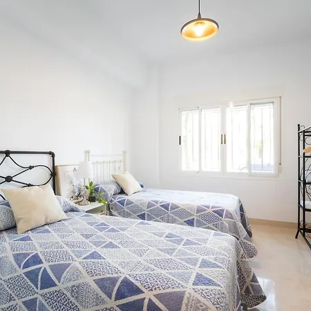 Apartment Pr Plaza De Espana Amplio Apartamento 5d 3b Aparcamiento Incluido *